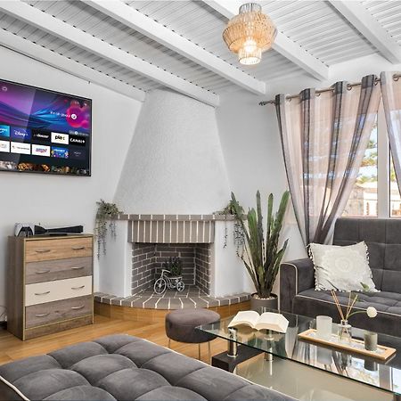 Dennis City Center Elegant Apartment 扎金索斯镇 外观 照片