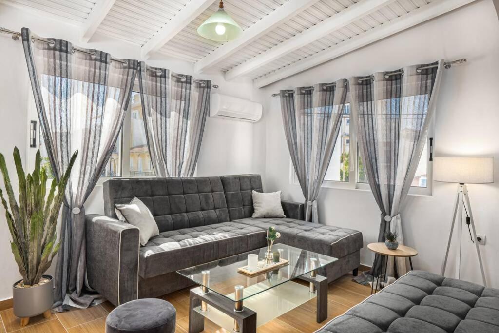 Dennis City Center Elegant Apartment 扎金索斯镇 外观 照片