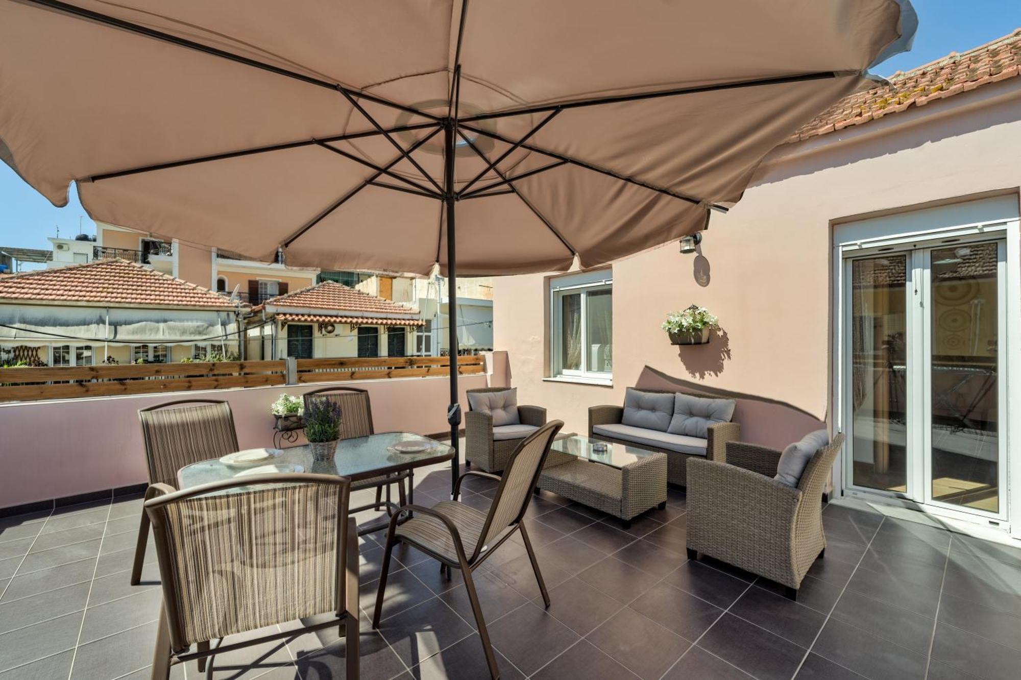 Dennis City Center Elegant Apartment 扎金索斯镇 外观 照片