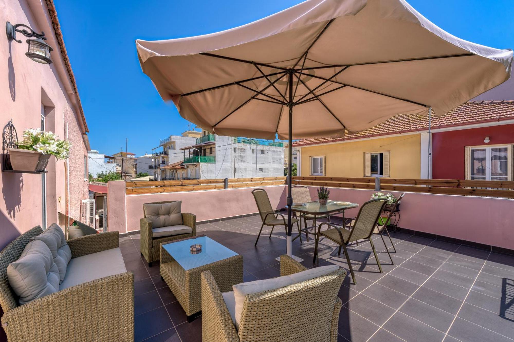 Dennis City Center Elegant Apartment 扎金索斯镇 外观 照片